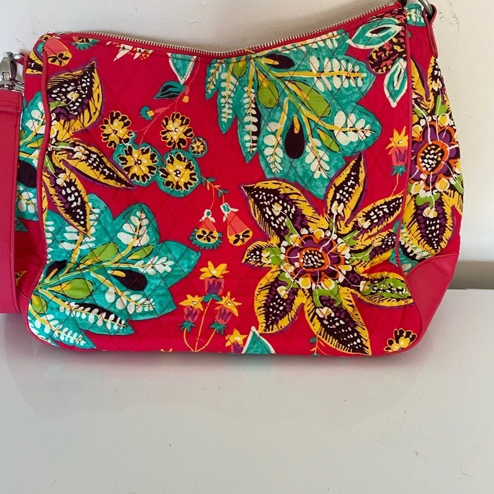 Vera Bradley Vivian Boho rumba quilted bag